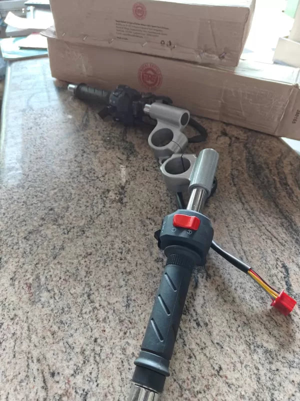 GT 535 CLIPON HANDLE SET - ORIGINAL image 0