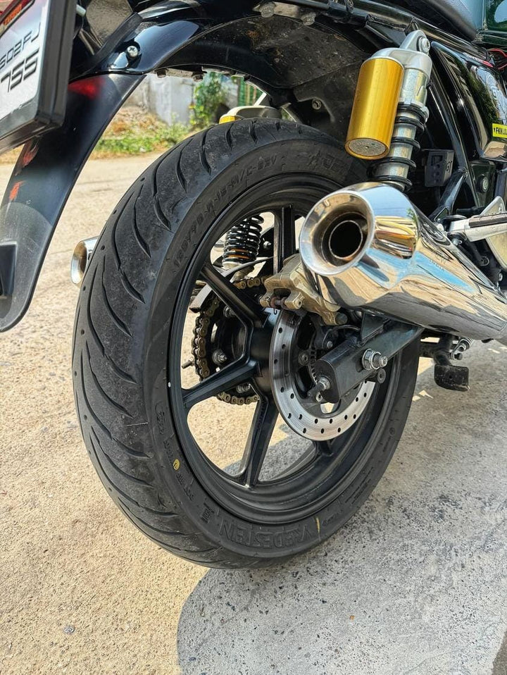 VREDESTEIN TYRES - 650 CC image 0