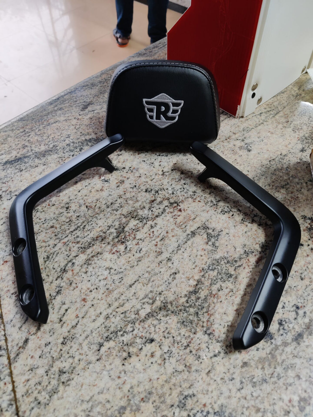 Backrest Black with Mounts - Classic Reborn 2021 image 0