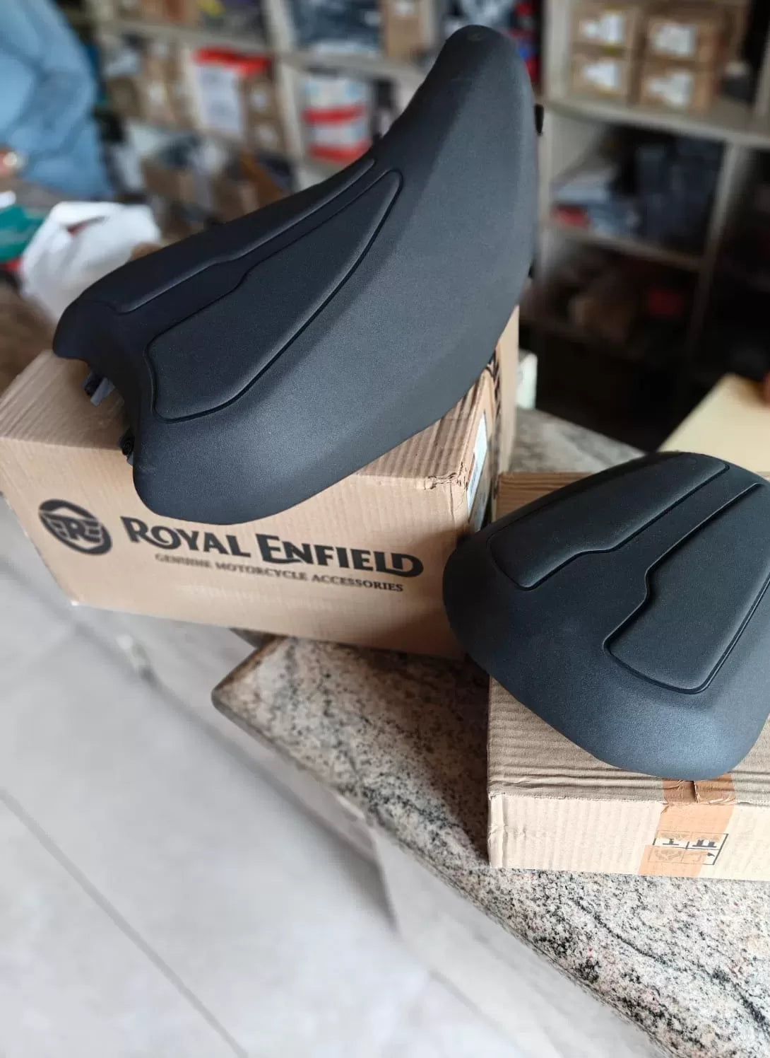 ORIGINAL TOURING SEAT PAIR - HIMALAYAN 450 image 6