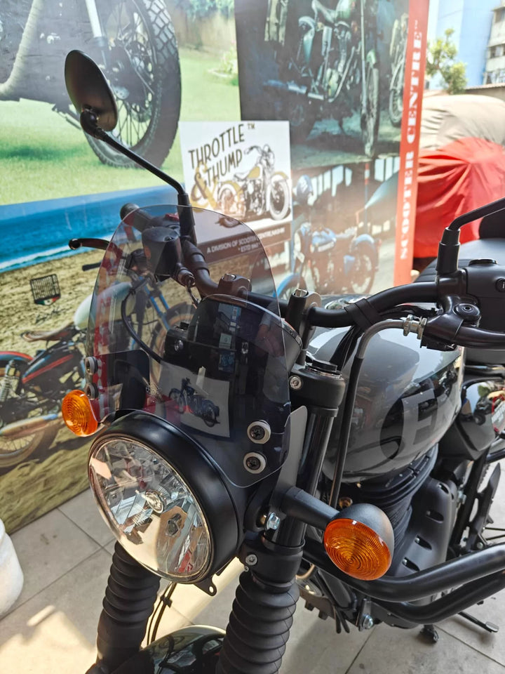 AFTERMARKET WINDSHIELD - HUNTER image 0