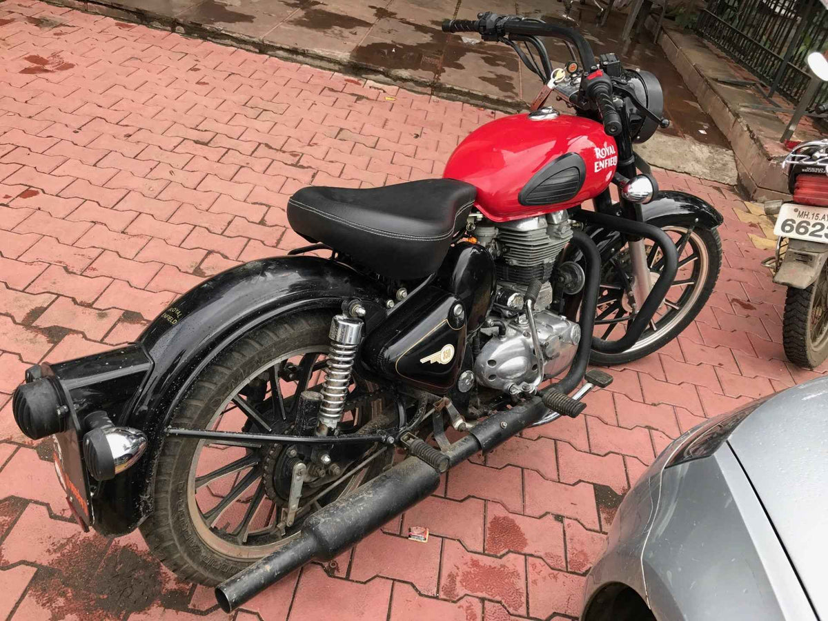 Indore Black Matte Exhaust for Royal Enfield Classic 350/500, Electra, Standard & Thunderbird – Old Bullet Thump, Fitment Clamps Included