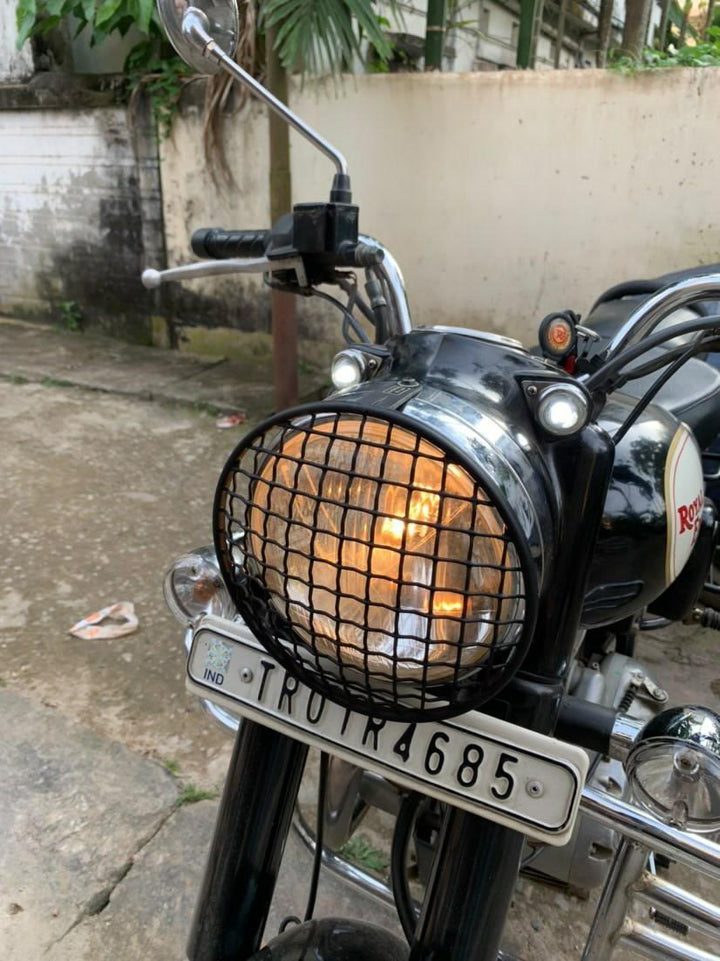 Original Headlight Grill RE - Black image 0