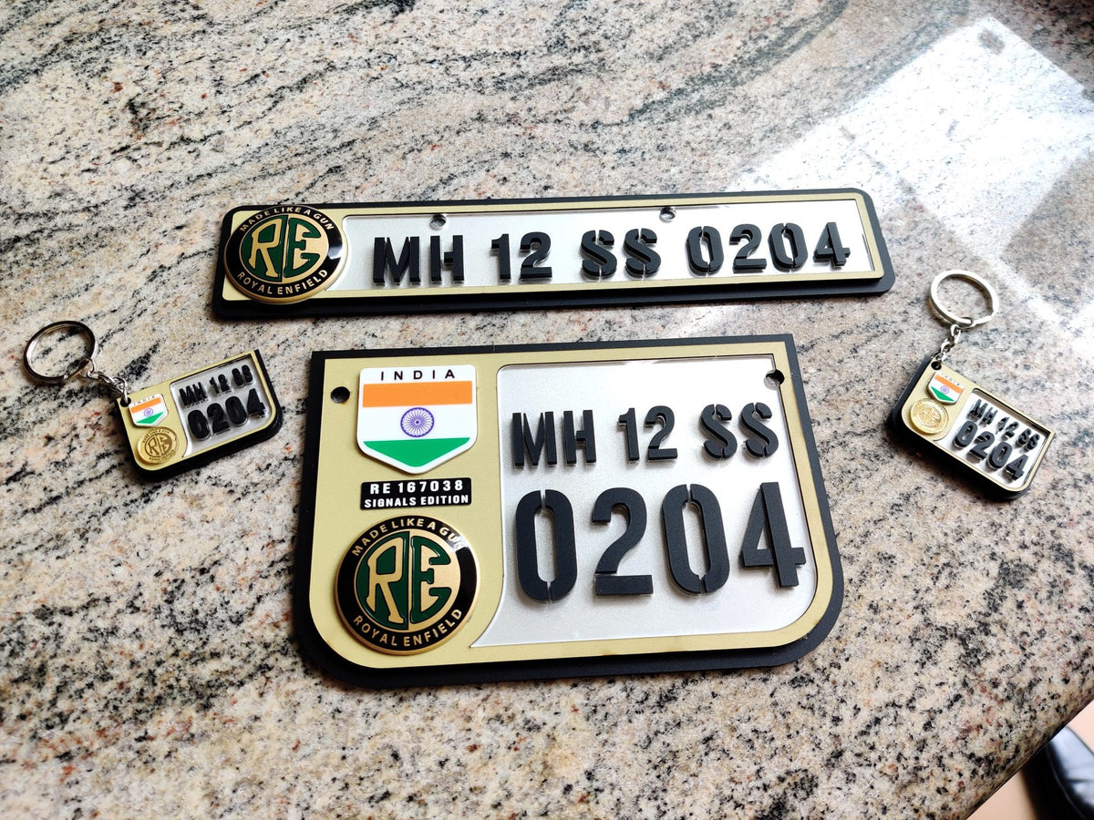 Signals edition Combo Plate with keychain image 0