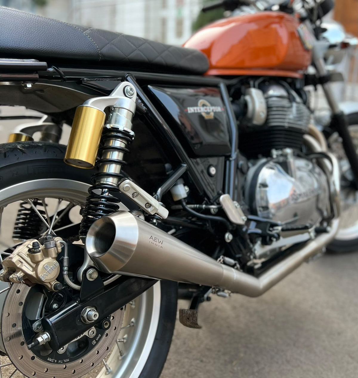 AEW 2X1 Full System Exhaust - GT 650 & Interceptor 650