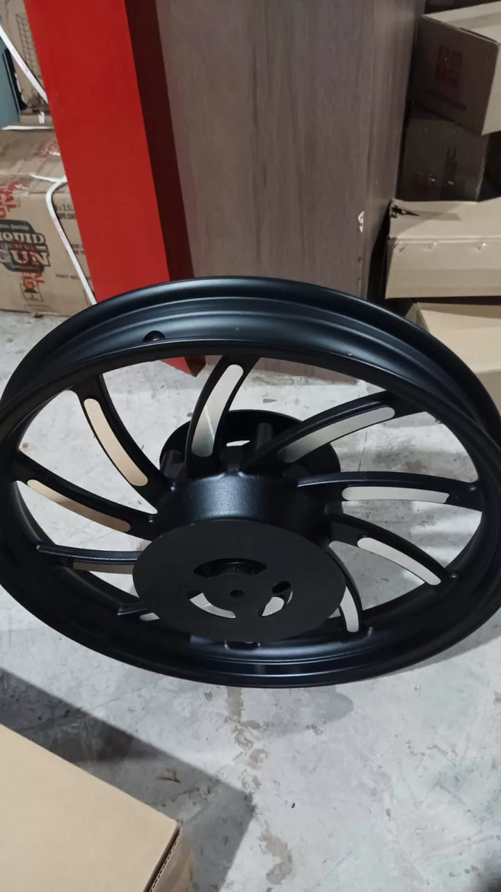SUPER METEOR 650 - ORIGINAL MACHINED ALLOY image 0