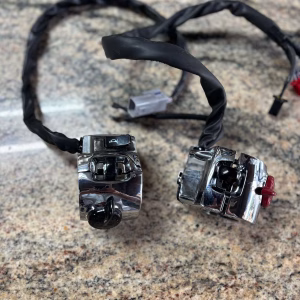 CLASSIC 650 - METAL SWITCHES CHROME - PAIR OF 2
